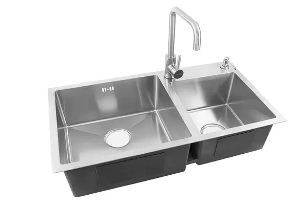 Thinking Twice When Choosing A Stainless Steel Kitchen Sink