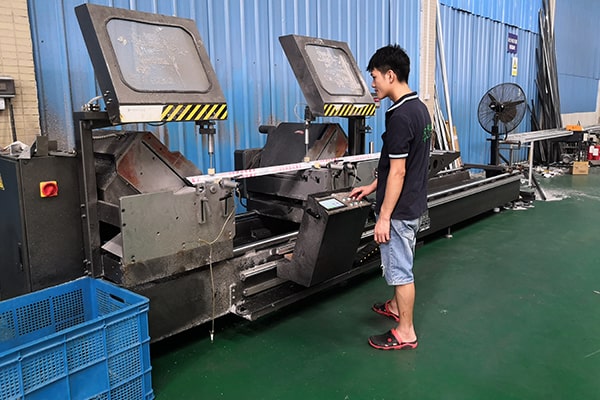 profile-processing-cutting.jpg Profile Processing Cutting
